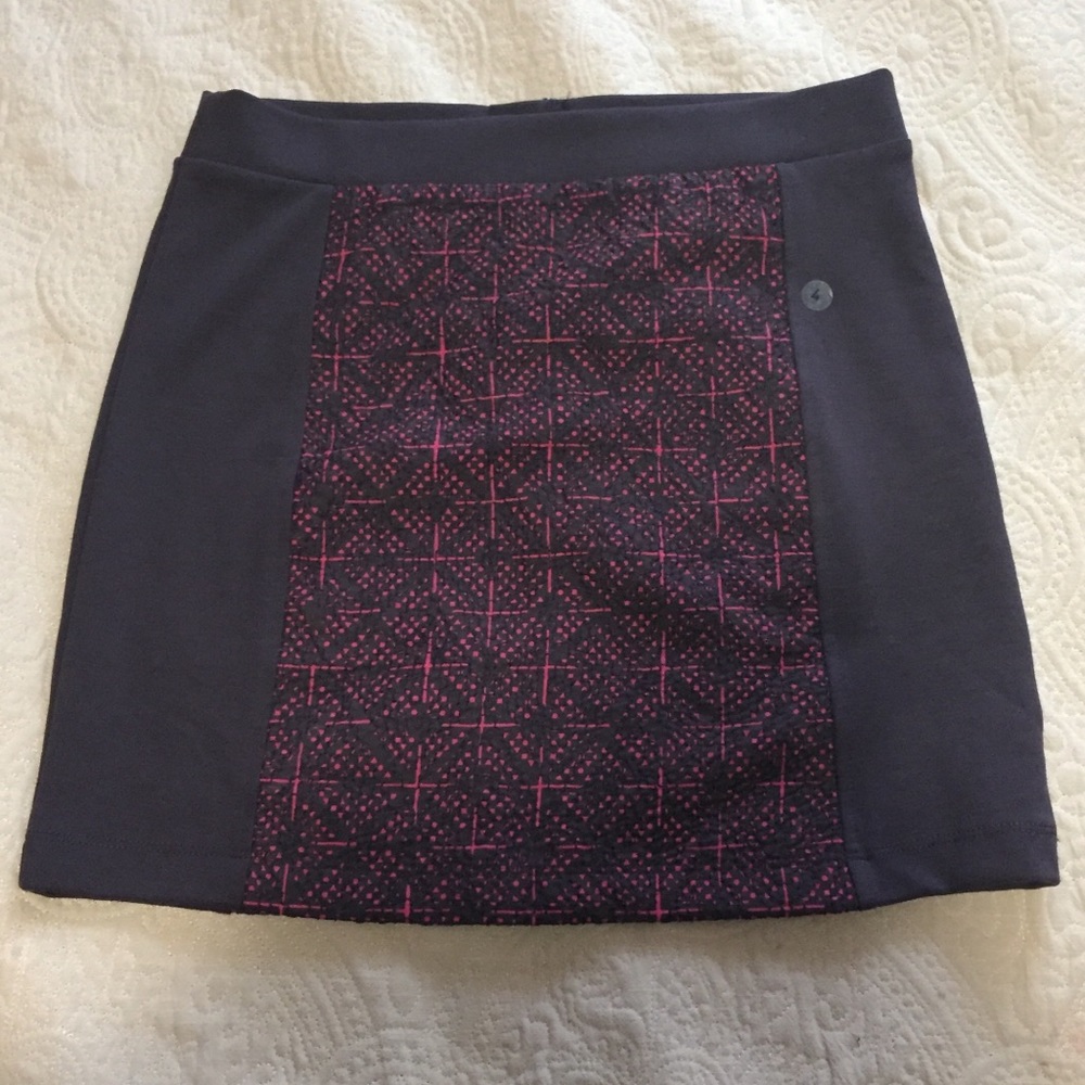 American Eagle Purple & Pink Mini Pencil Skirt